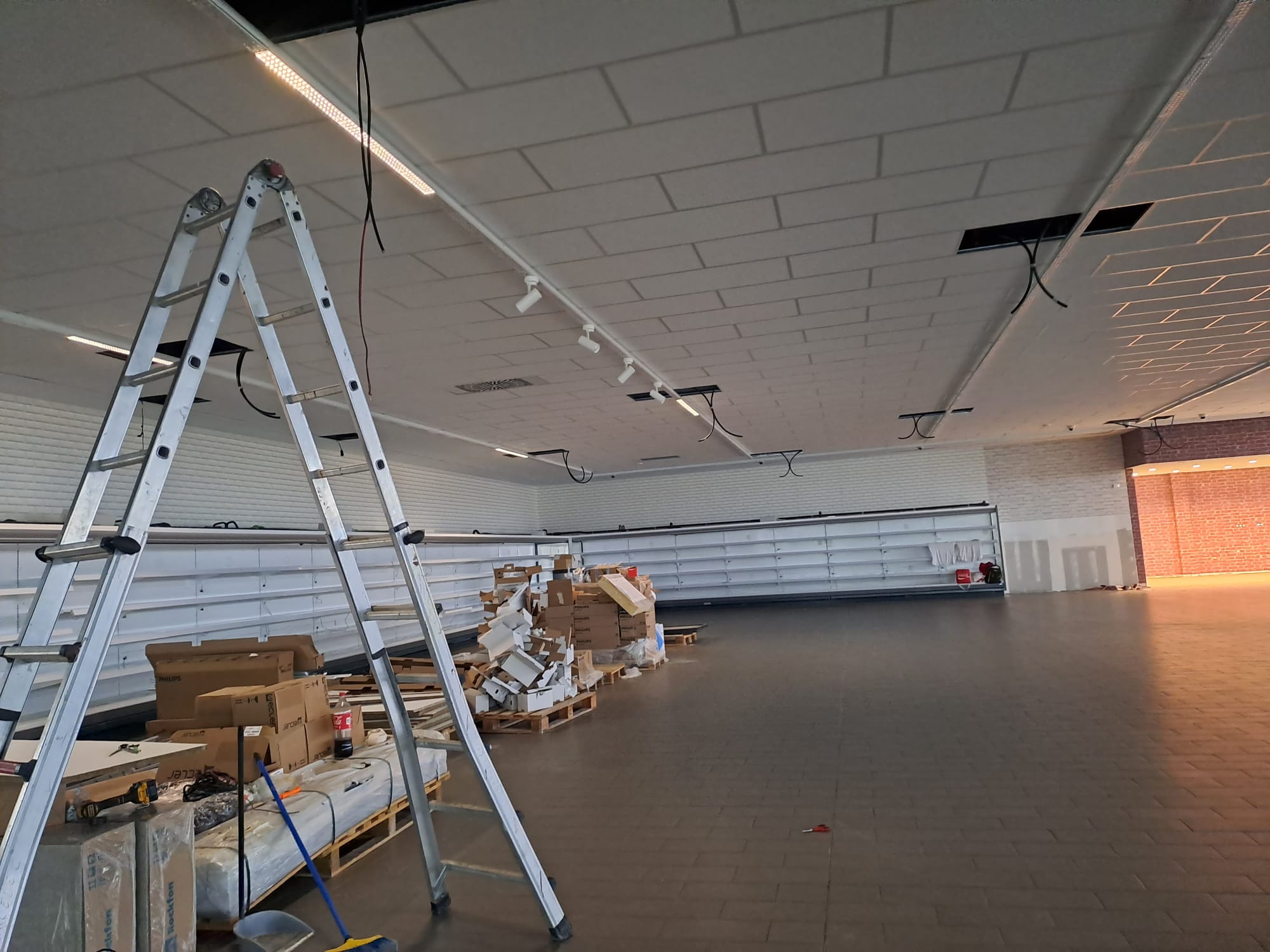 Conócenos whatsapp image 2025 10 13 at 22.00.41